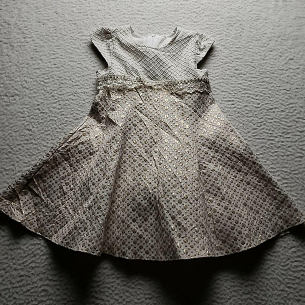 Lilax Dress Girls Size 5 White Gold Jacquard Lace Fit & Flare Party Formal